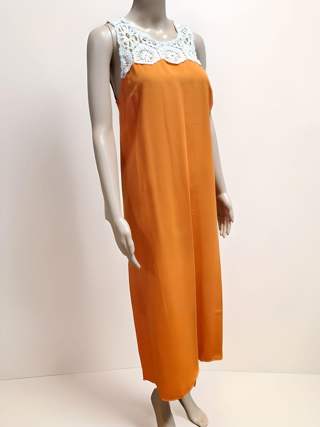 Sleeveless Long Dress with Crochet - NovaSmartLinks