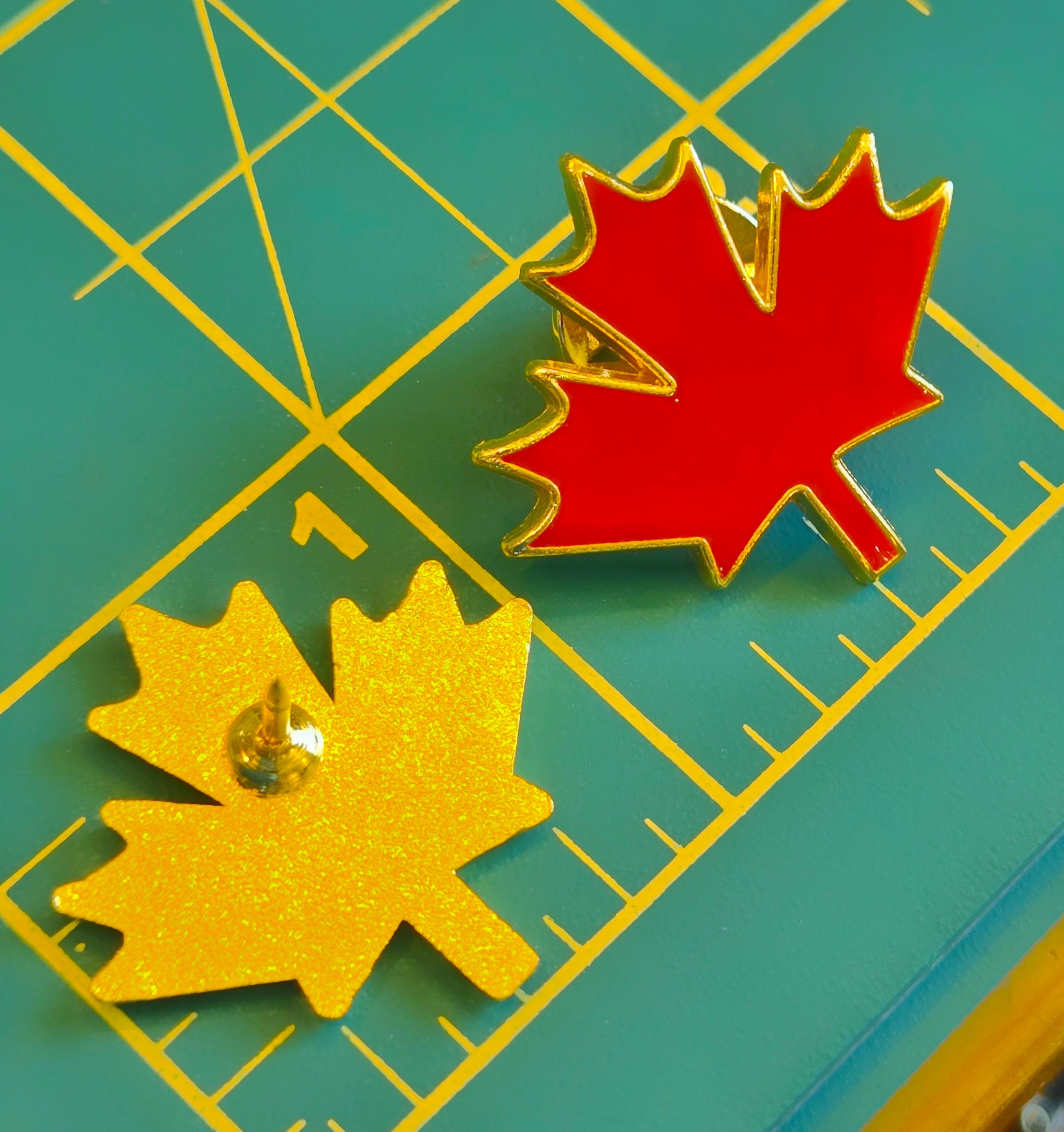 Canada Maple Leaf Pin - NovaSmartLinks