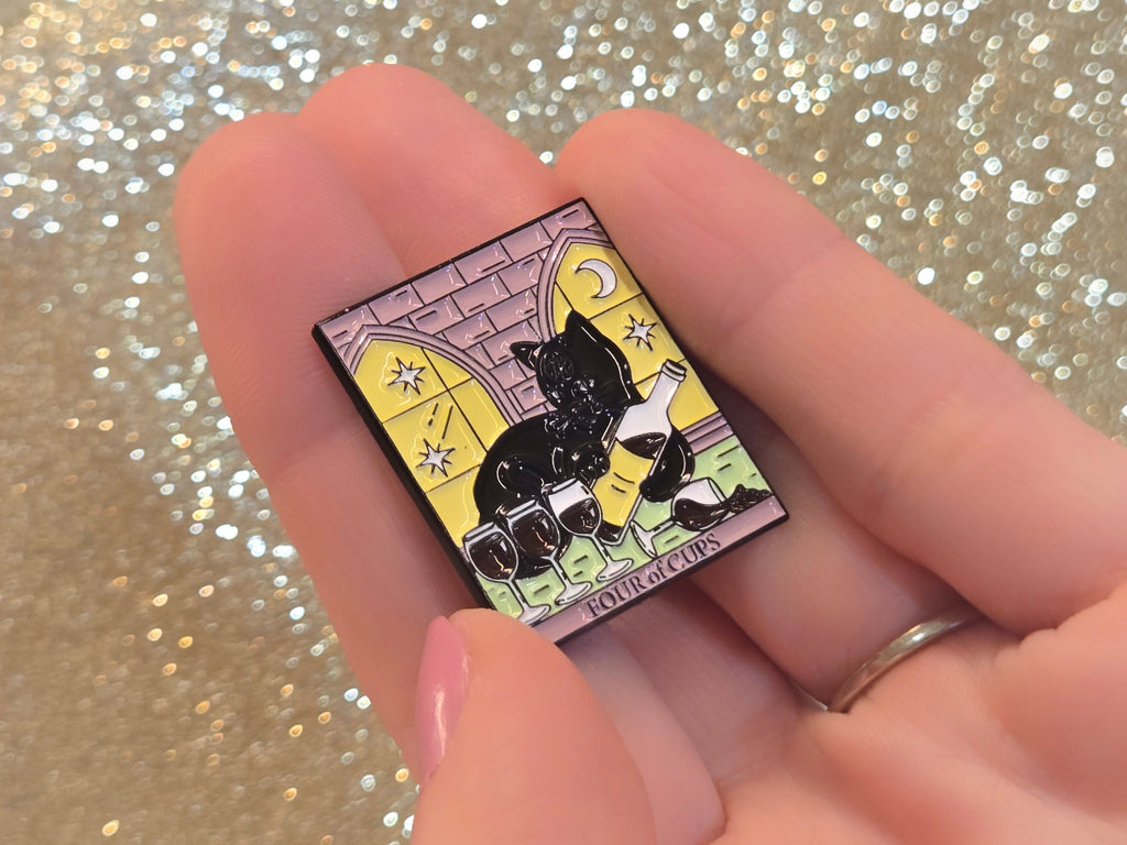 "Four of Cups" Cat Tarot Card | Collectible Pin - NovaSmartLinks