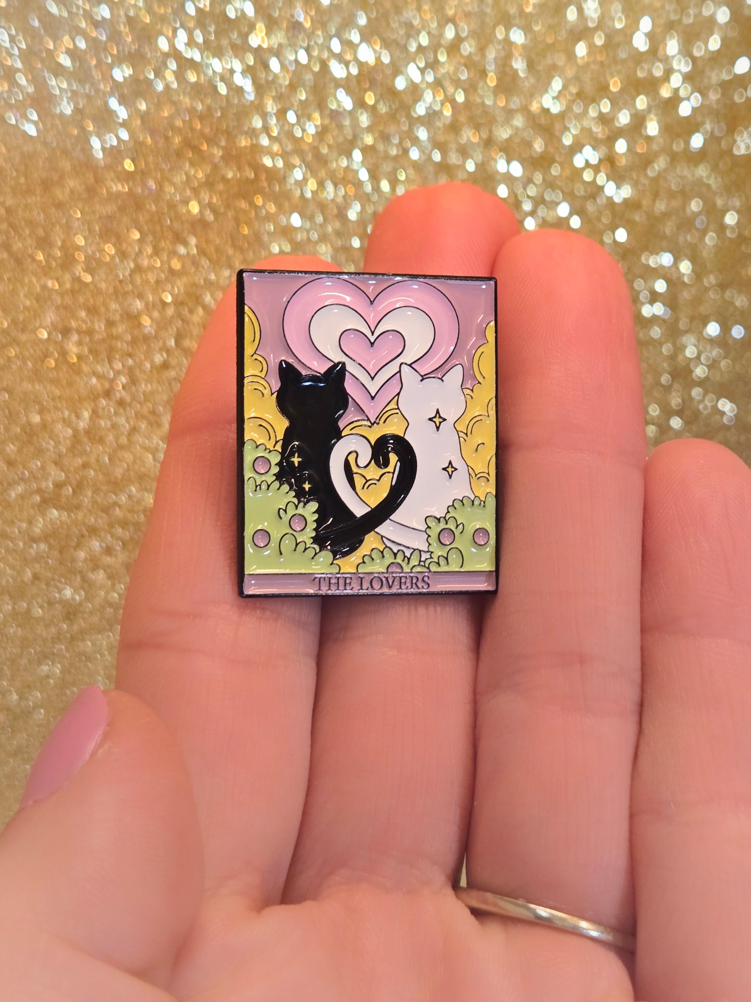 "The Lovers" Cat Tarot Card | Collectible Pin - NovaSmartLinks