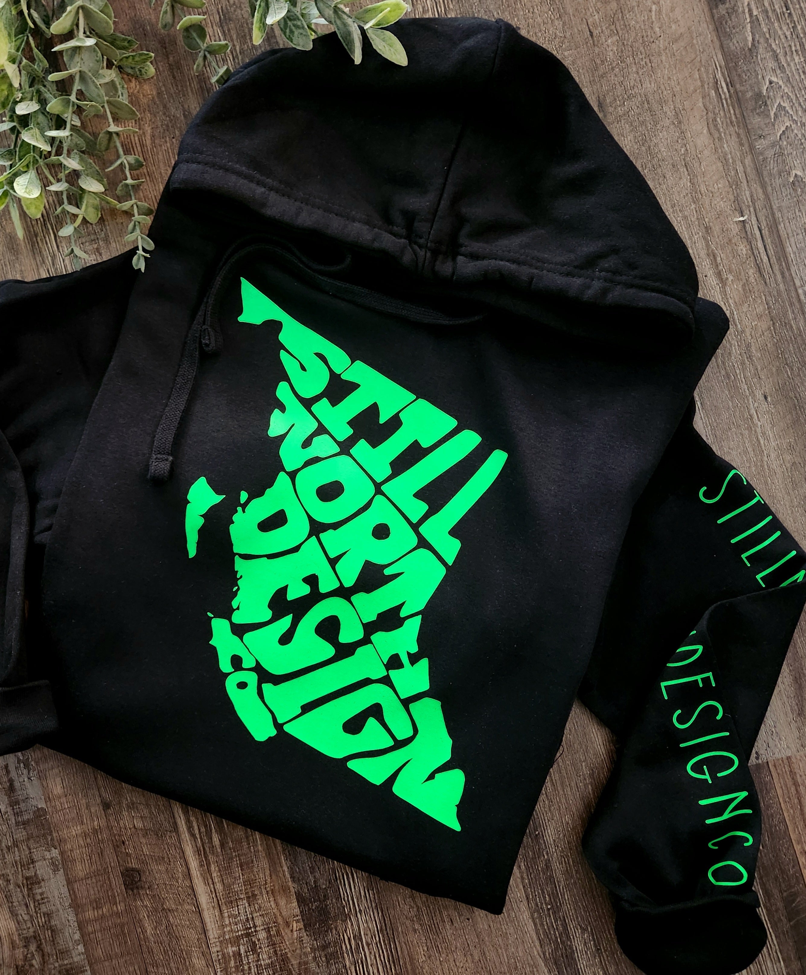 2025 NEON BC HOODIE - NovaSmartLinks