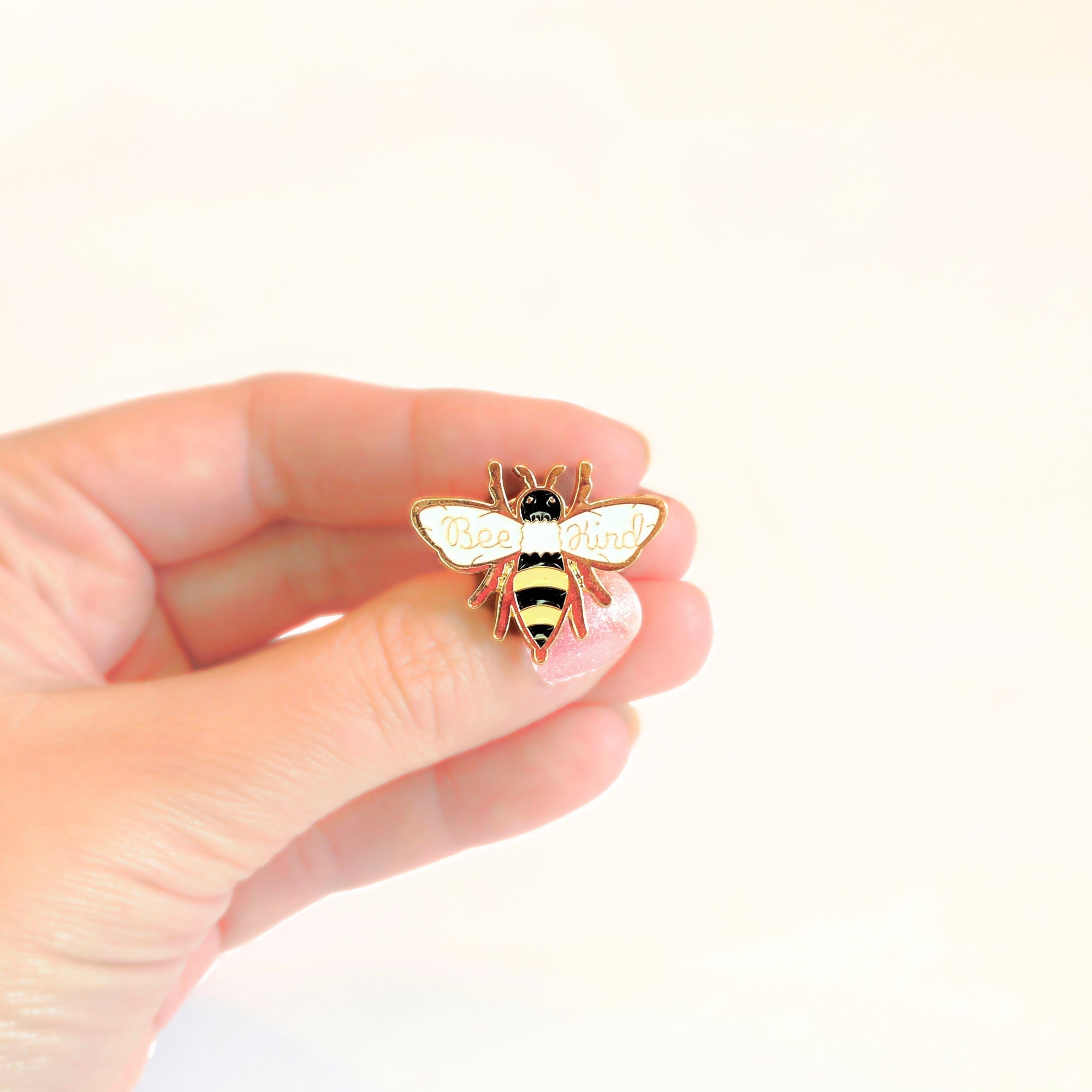 Bee Kind | Collectible Pin - NovaSmartLinks