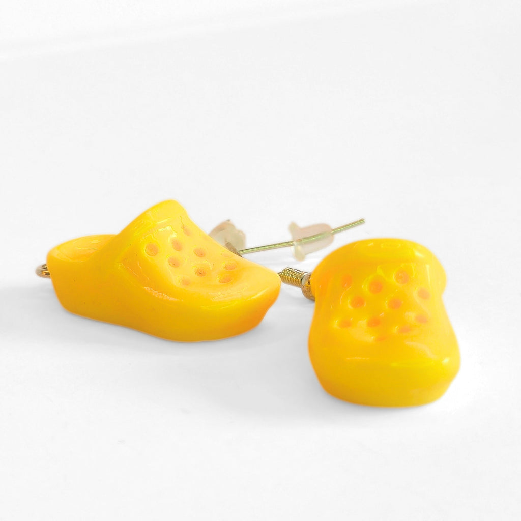 Croc-Tastic Earrings (Yellow) - NovaSmartLinks