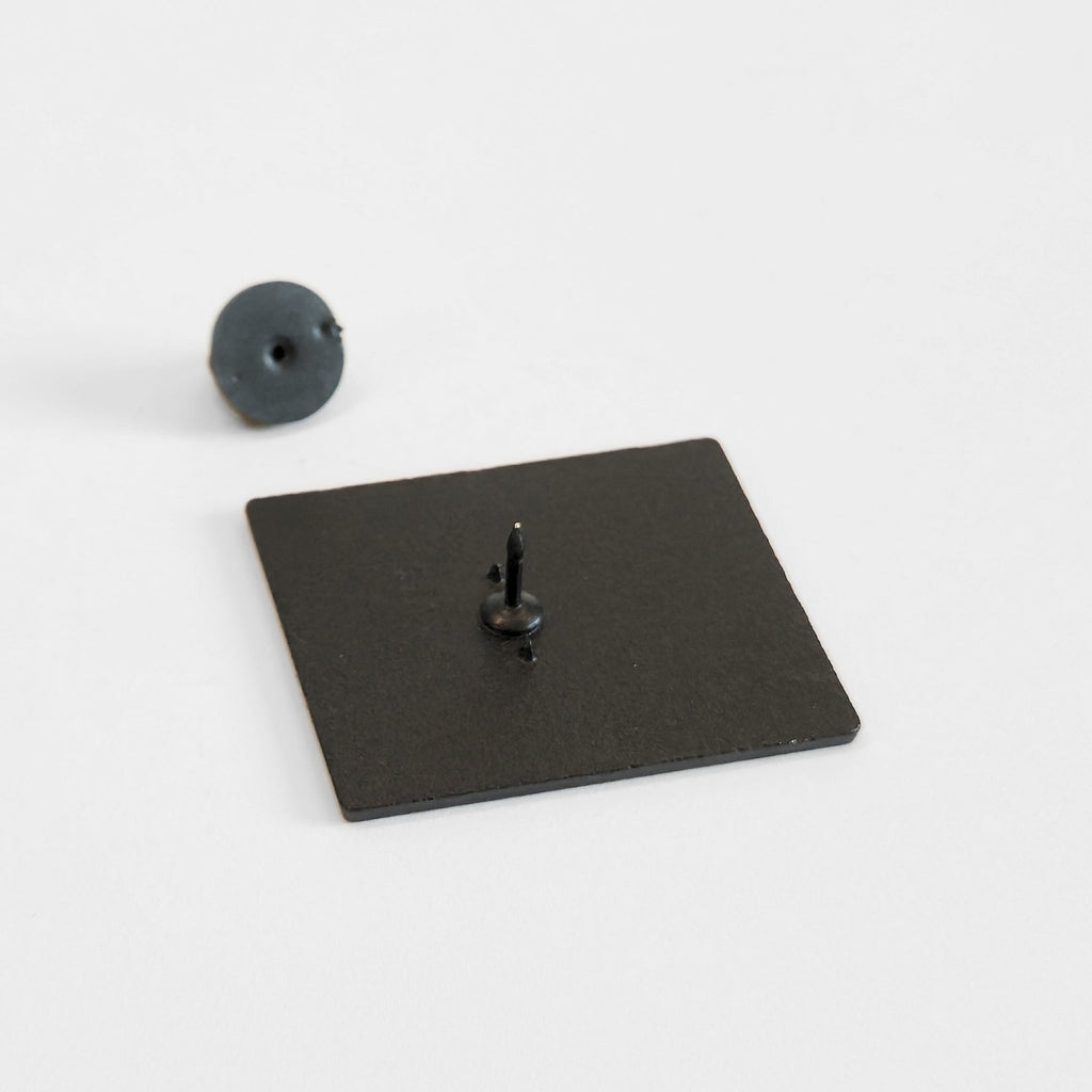 "Don't Cry Because It's Over, Smile Because It Happened" | Collectible Pin - NovaSmartLinks