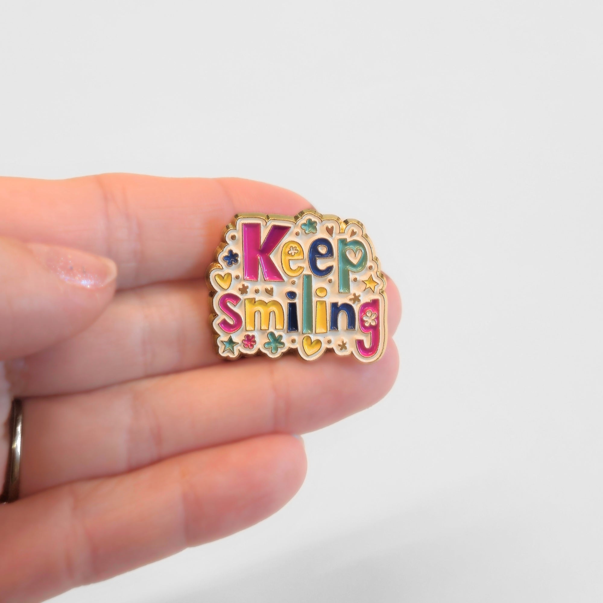 Keep Smiling | Collectible Pin - NovaSmartLinks