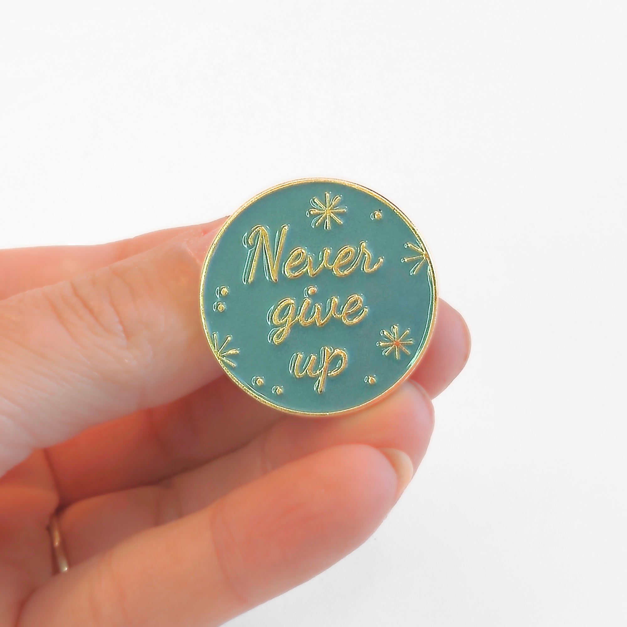 Never Give Up | Collectible Pin - NovaSmartLinks