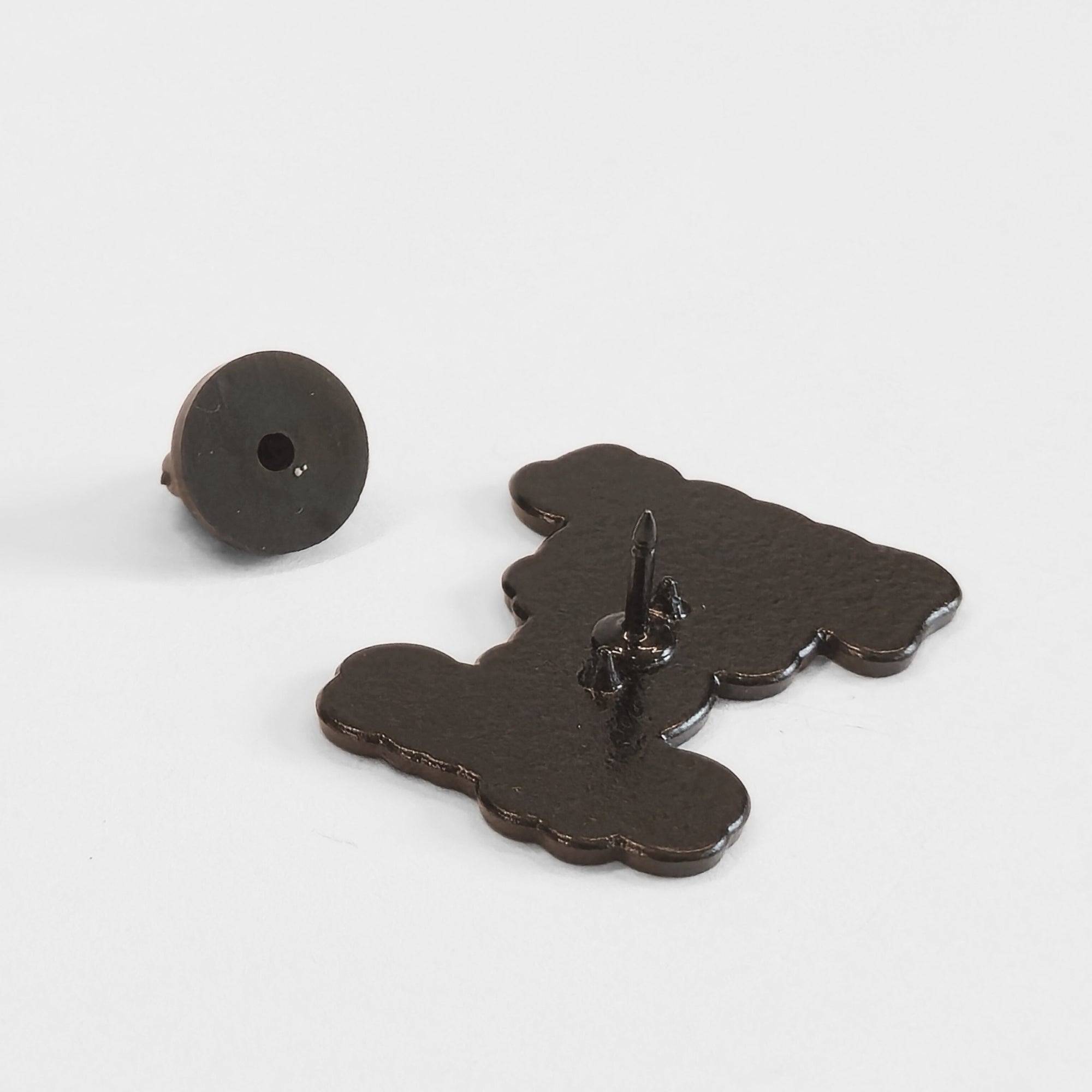 Smile to the World | Collectible Pin - NovaSmartLinks