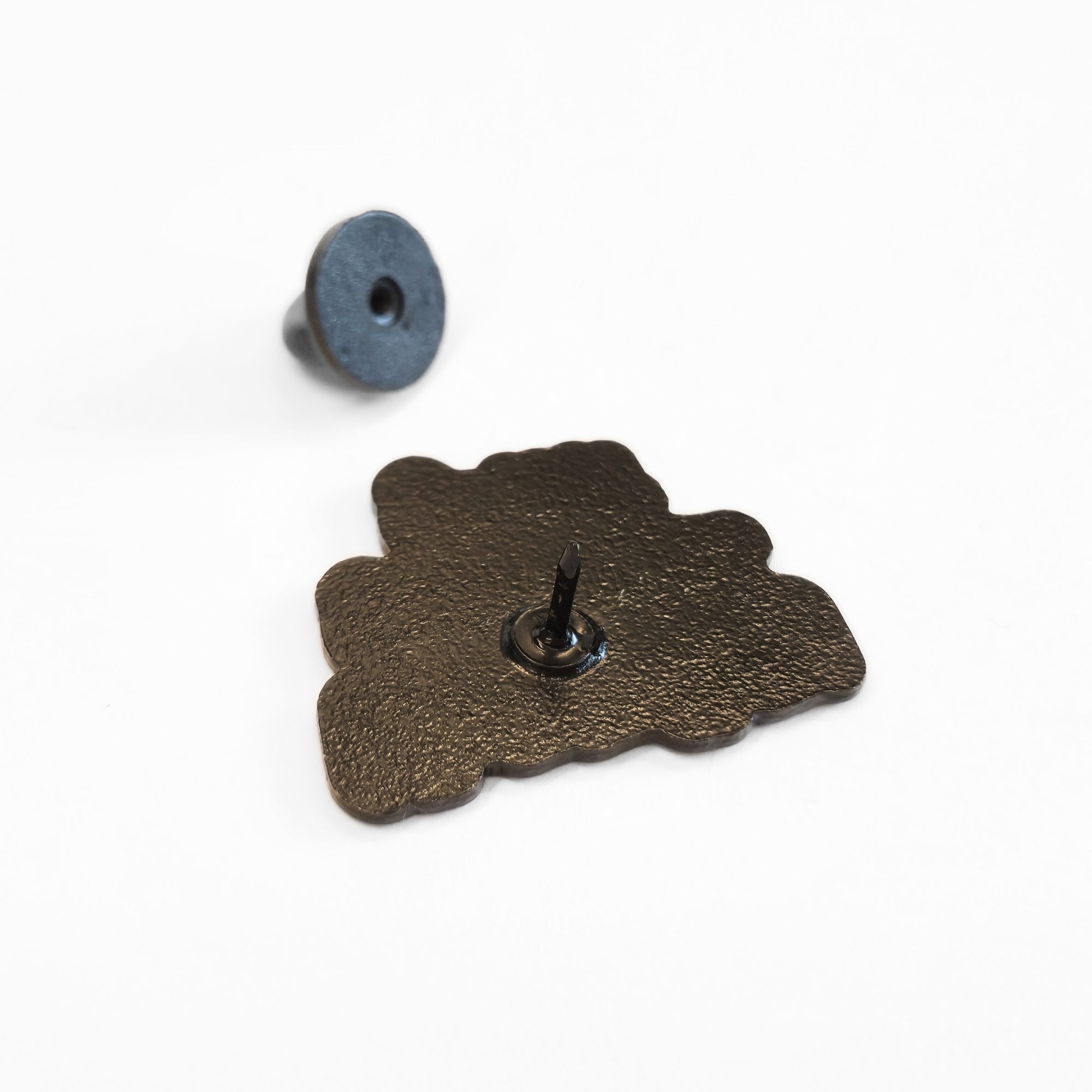 When Nothing Goes Right... Go Left | Collectible Pin - NovaSmartLinks